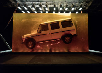 The world’s biggest installation of synthetic resin by Mercedes-Benz