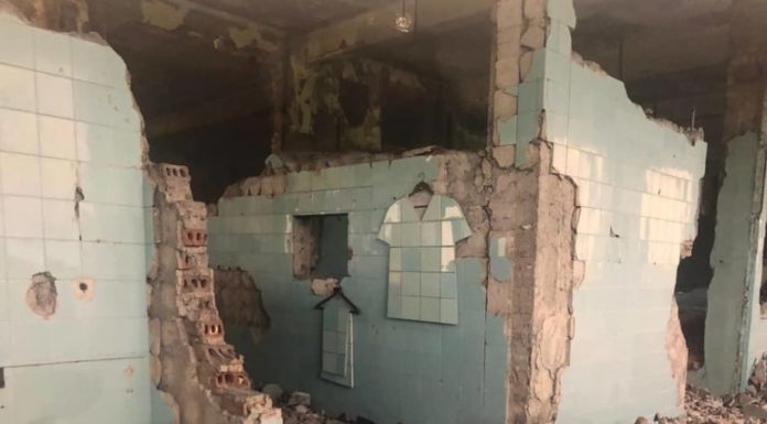 Second Hand Series by Zhanna Kadyrova Second Hand by Zhanna Kadyrova