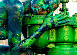 Secret of the Walls: A Fusion of Art and Architecture The Secrets of the Walls